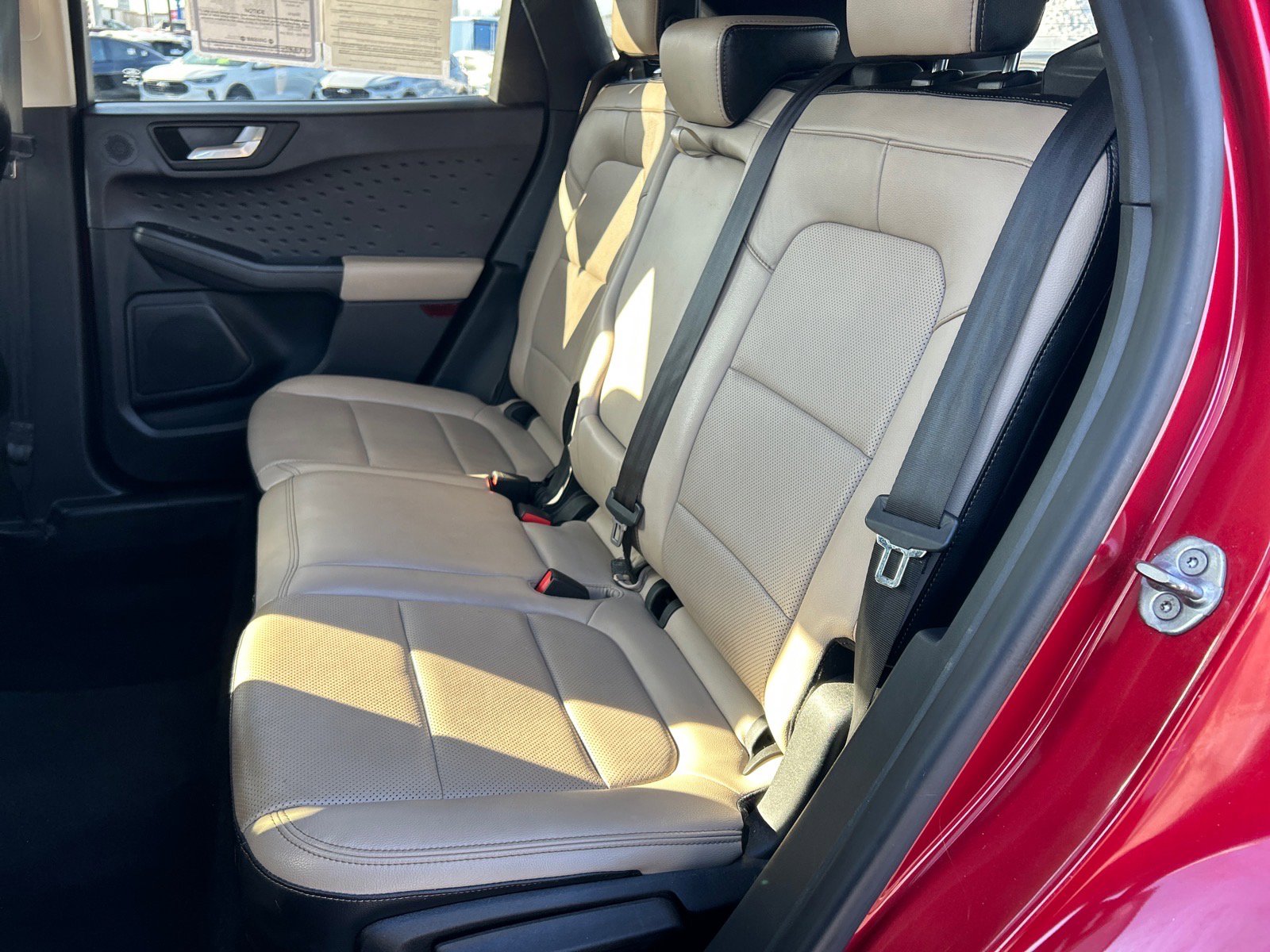 Certified 2020 Ford Escape Titanium image 9