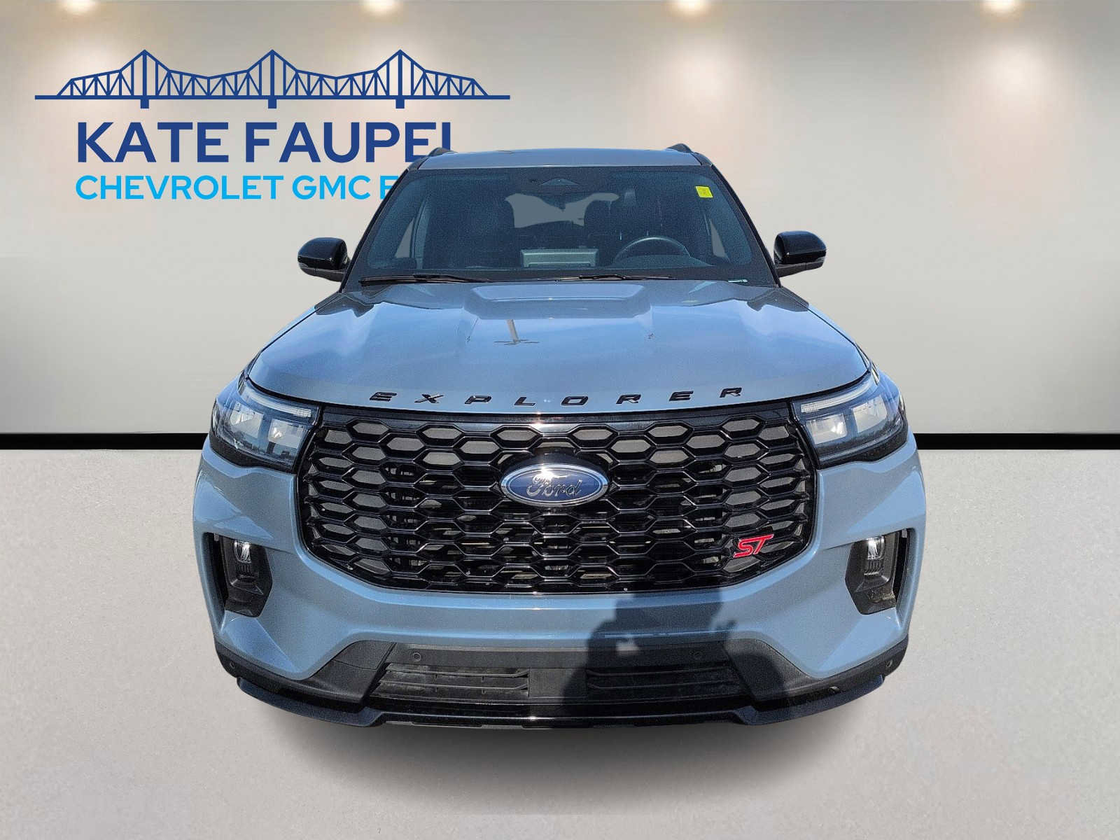 Certified 2025 Ford Explorer ST AWD/4WD image 2