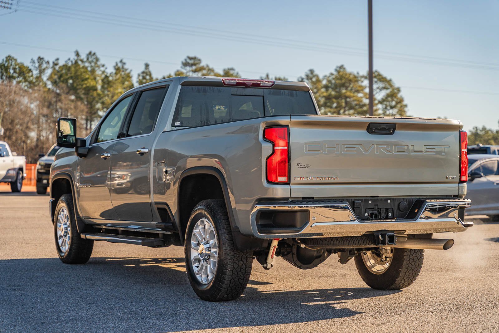 Used 2024 Chevrolet Silverado 2500 LTZ w/ LTZ Plus Package image 4