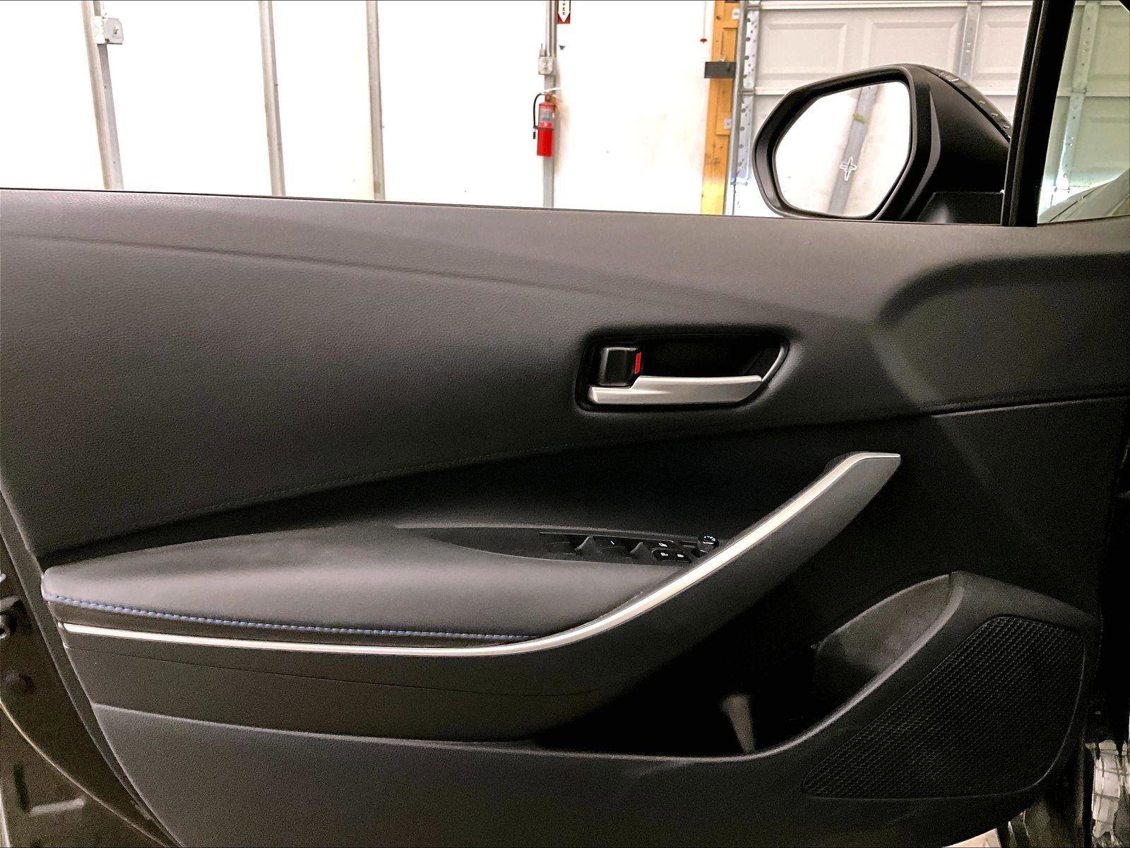 Used 2020 Toyota Corolla SE FWD image 22