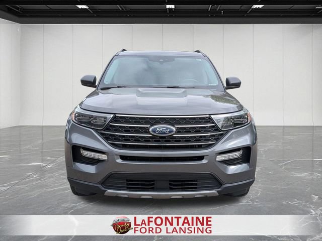 Certified 2023 Ford Explorer XLT w/ Equipment Group 202A AWD/4WD image 8