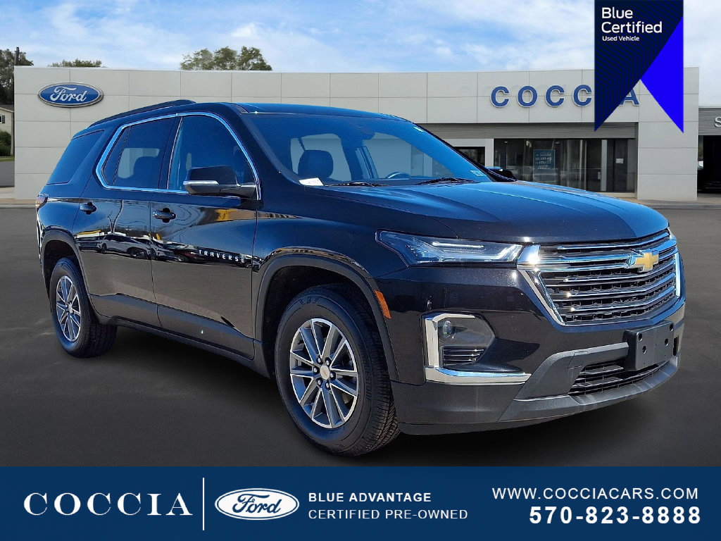 Used 2023 Chevrolet Traverse LT w/ LPO, Floor Liner Package AWD/4WD image 3