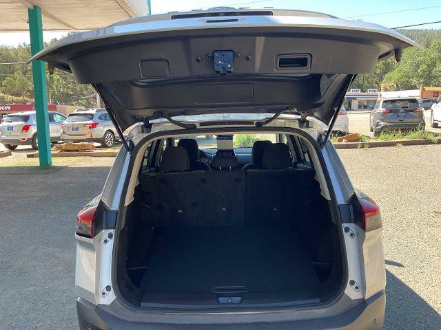 Used 2023 Nissan Rogue SV AWD/4WD image 23
