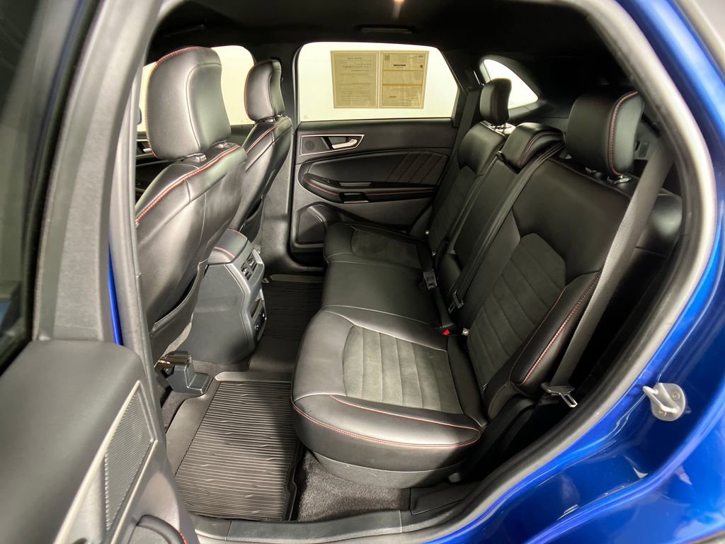 Certified 2022 Ford Edge ST-Line image 30