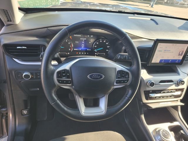 Certified 2021 Ford Explorer XLT image 30