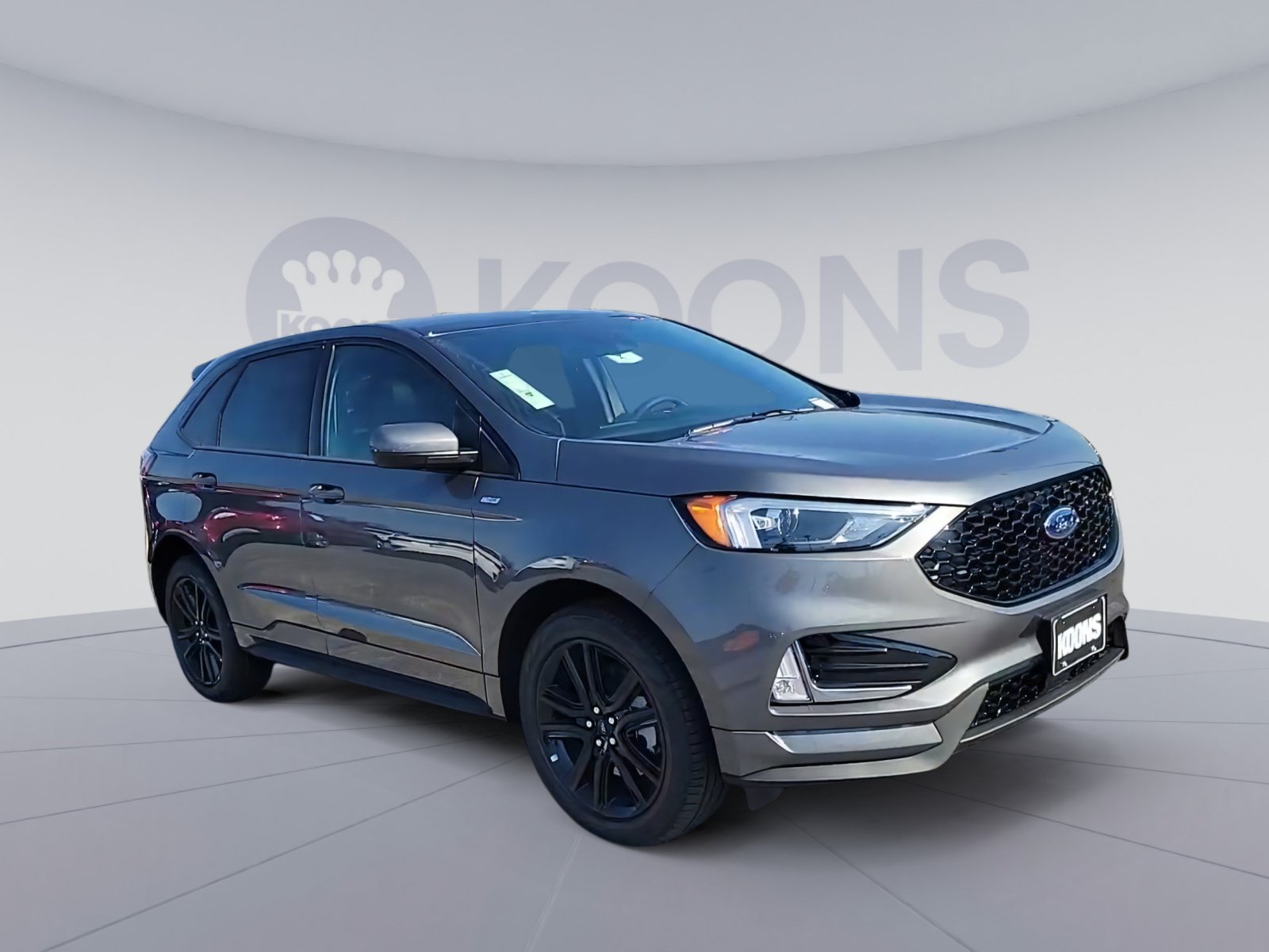 Certified 2024 Ford Edge ST-Line w/ Class II Trailer Tow Package AWD/4WD image 4