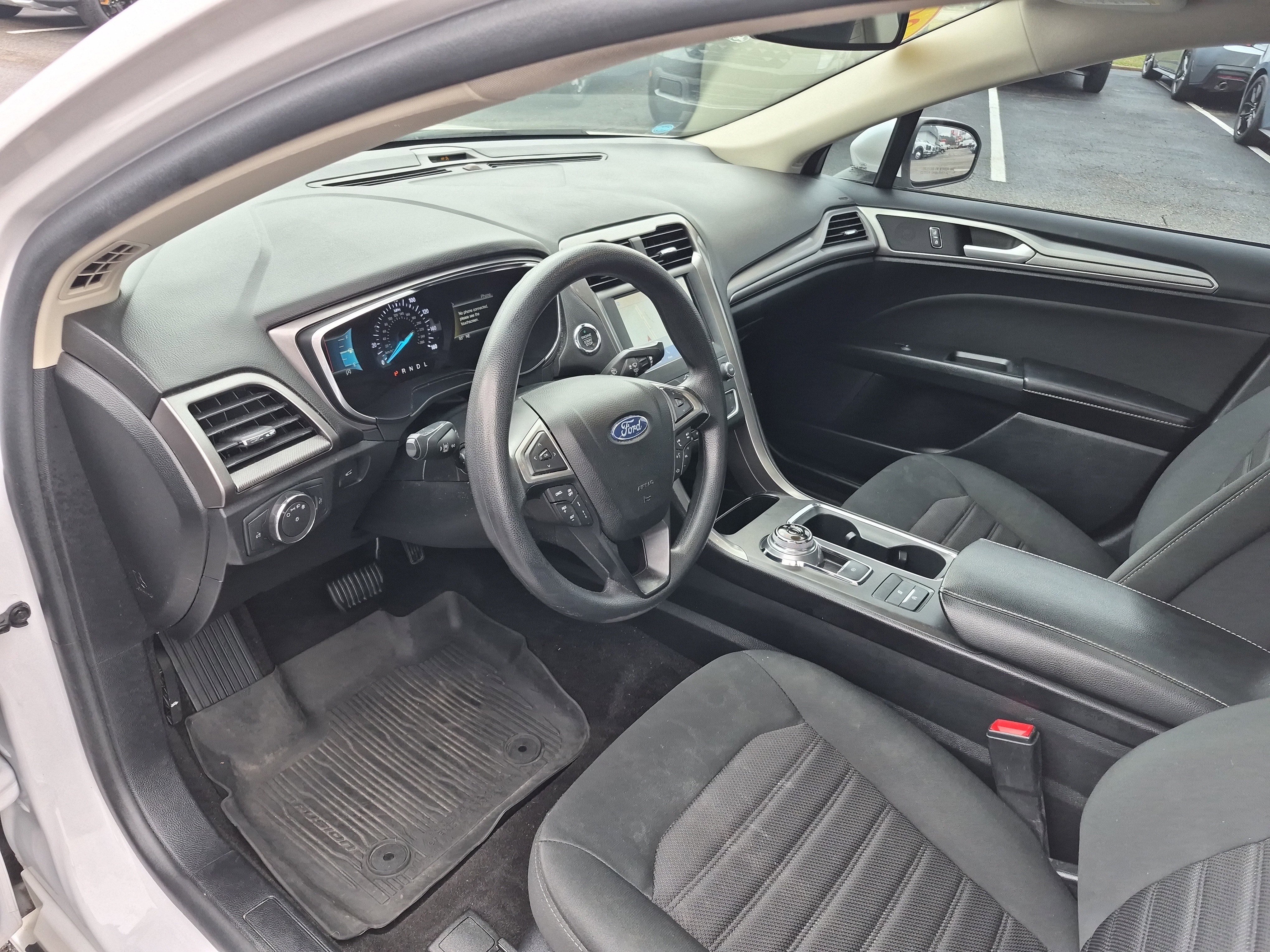 Certified 2020 Ford Fusion SE image 13