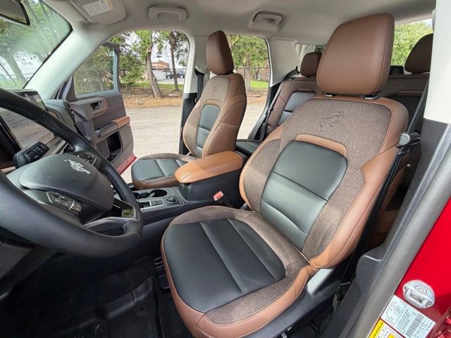 Certified 2025 Ford Bronco Sport Outer Banks w/ Outer Banks Tech Package+ AWD/4WD image 16