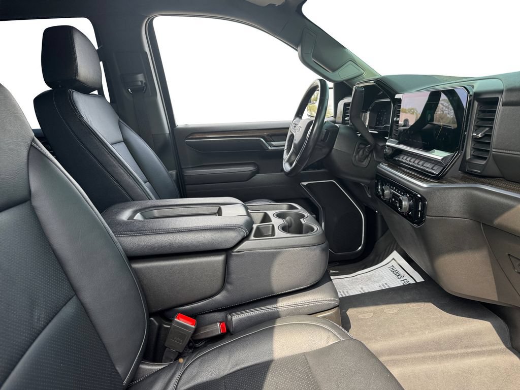 Used 2022 Chevrolet Silverado 1500 RST AWD/4WD image 18