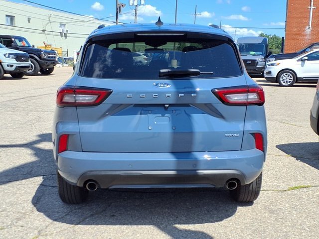 Certified 2024 Ford Escape ST-Line w/ Tech Pack #1 AWD/4WD image 23