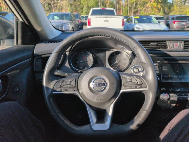 Used 2018 Nissan Rogue SV AWD/4WD image 31