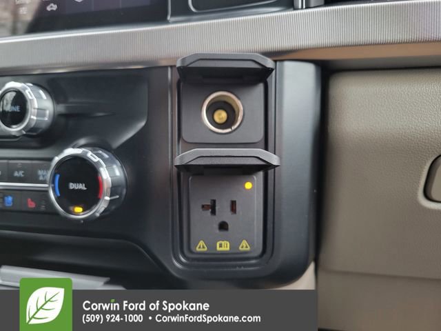 Certified 2025 Ford F450 Platinum w/ Platinum Plus Package image 38