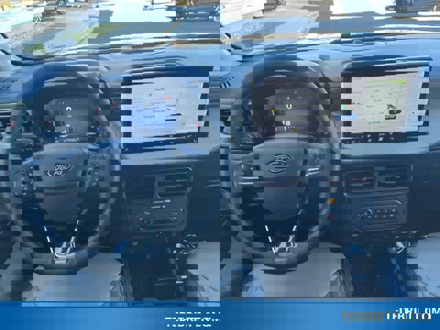 Certified 2025 Ford Maverick Lariat w/ 4K Tow Package image 18