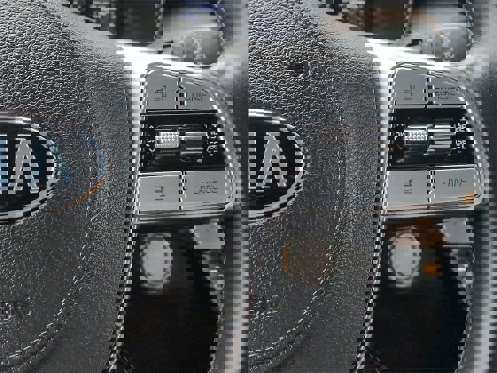 Used 2020 Kia Telluride SX w/ Towing Package image 27