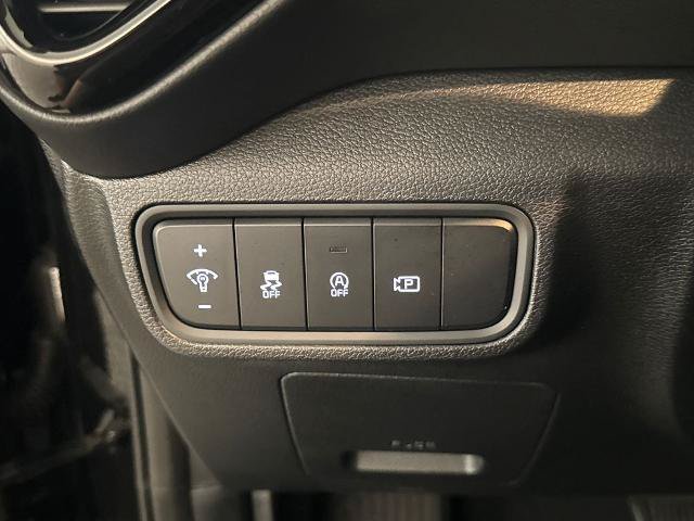 Used 2024 Kia Soul S FWD image 18
