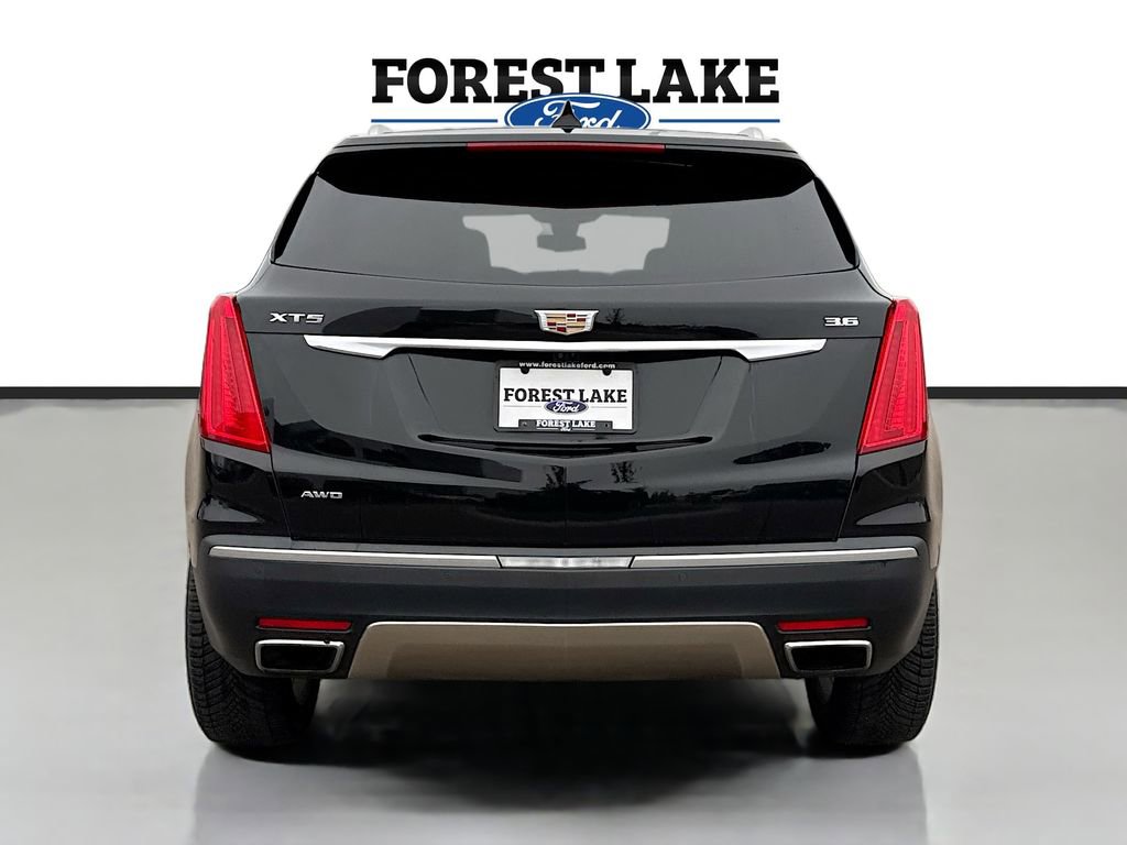 Used 2017 Cadillac XT5 Platinum w/ Driver Assist Package image 6