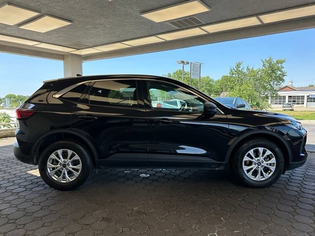 Certified 2023 Ford Escape Active AWD/4WD image 4