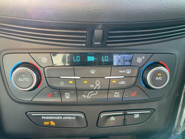 Certified 2017 Ford Escape Titanium AWD/4WD image 25