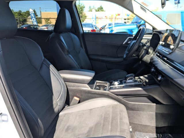Used 2024 Mitsubishi Outlander SE FWD image 30
