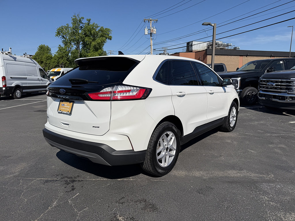 Certified 2023 Ford Edge SEL AWD/4WD image 7