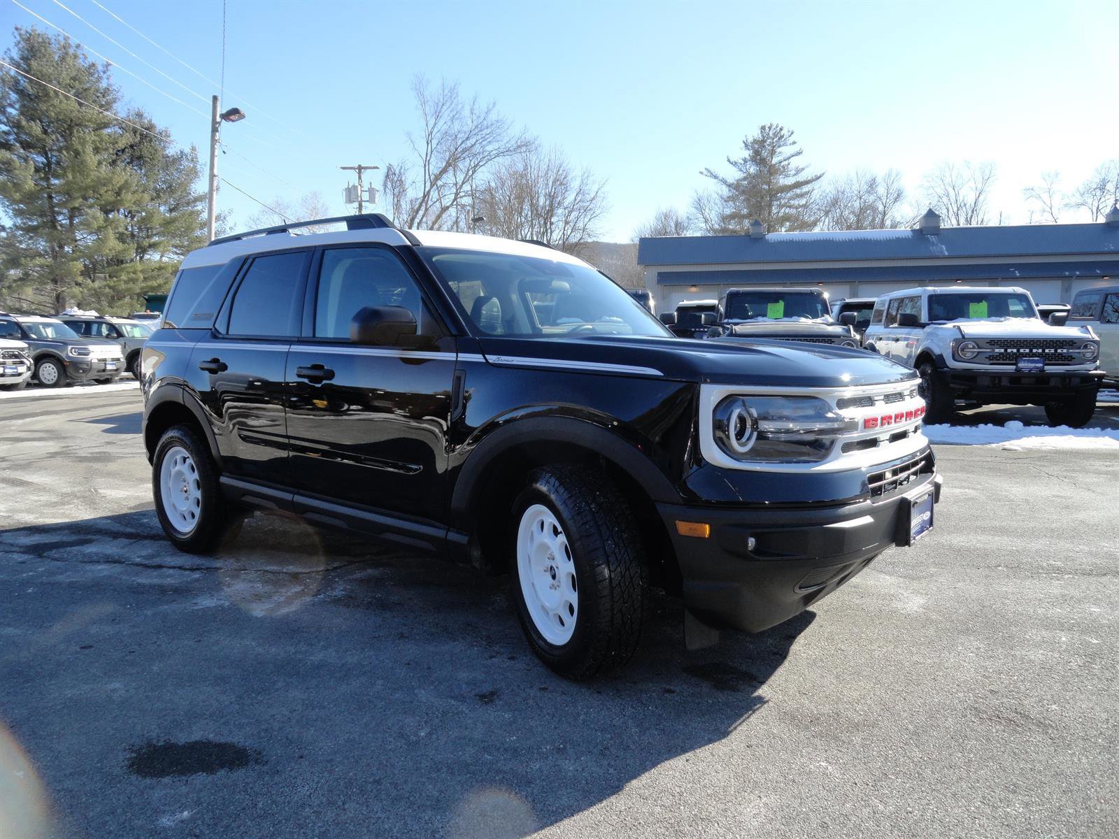 Certified 2024 Ford Bronco Sport Heritage w/ Heritage Convenience Package image 7