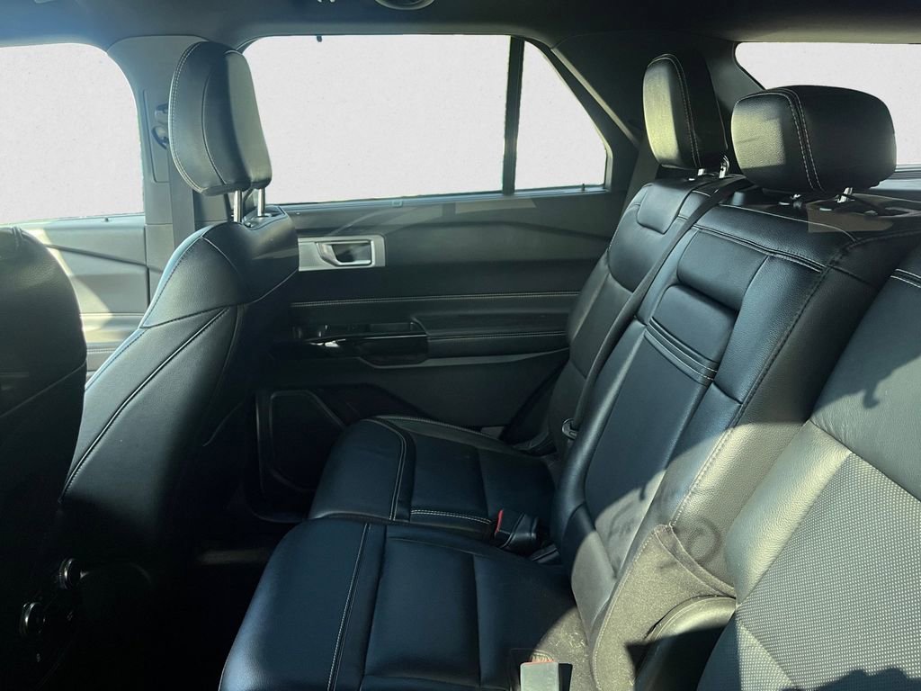Certified 2021 Ford Explorer ST w/ ST Street Pack AWD/4WD image 8