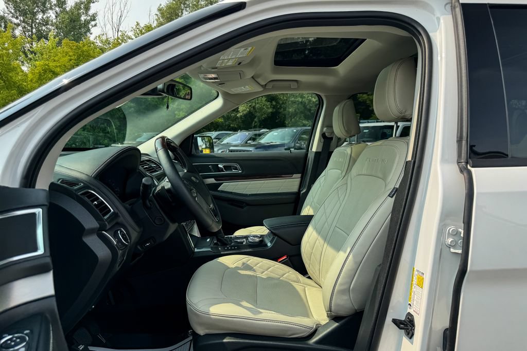 Certified 2018 Ford Explorer Platinum AWD/4WD image 25