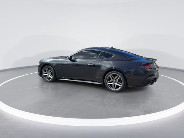 Certified 2024 Ford Mustang Coupe RWD image 5