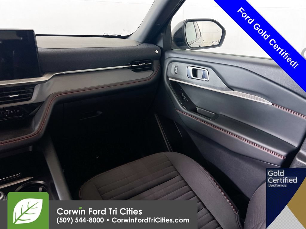 Certified 2025 Ford Explorer ST-Line AWD/4WD image 27