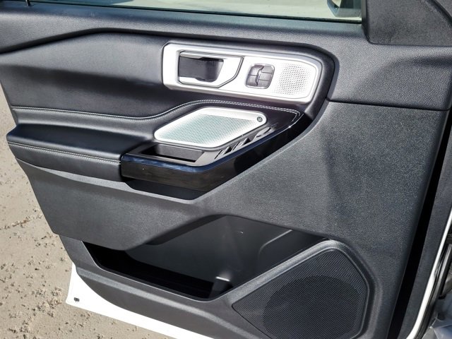 Certified 2022 Ford Explorer ST w/ Equipment Group 401A image 6