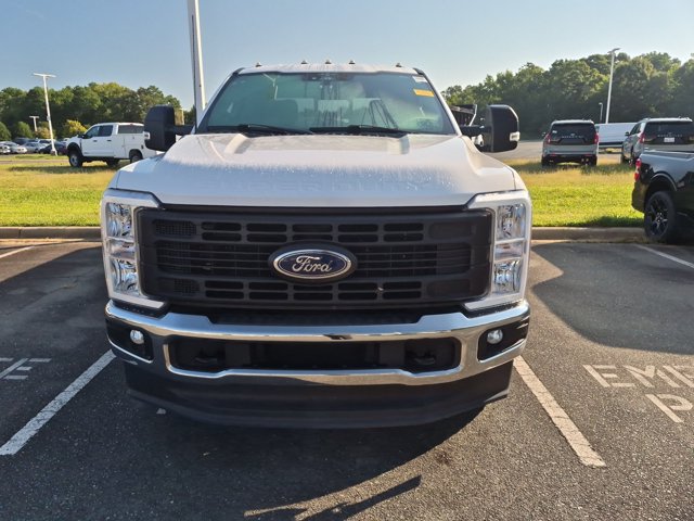 Certified 2023 Ford F350 XL w/ 360-Degree Camera Package AWD/4WD image 4