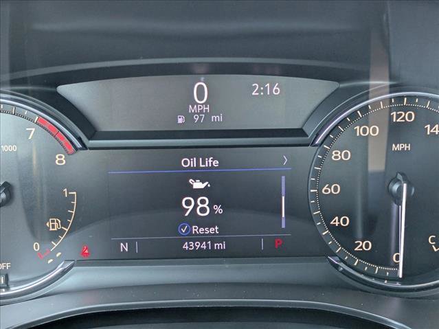 Used 2022 Cadillac XT5 Premium Luxury image 11