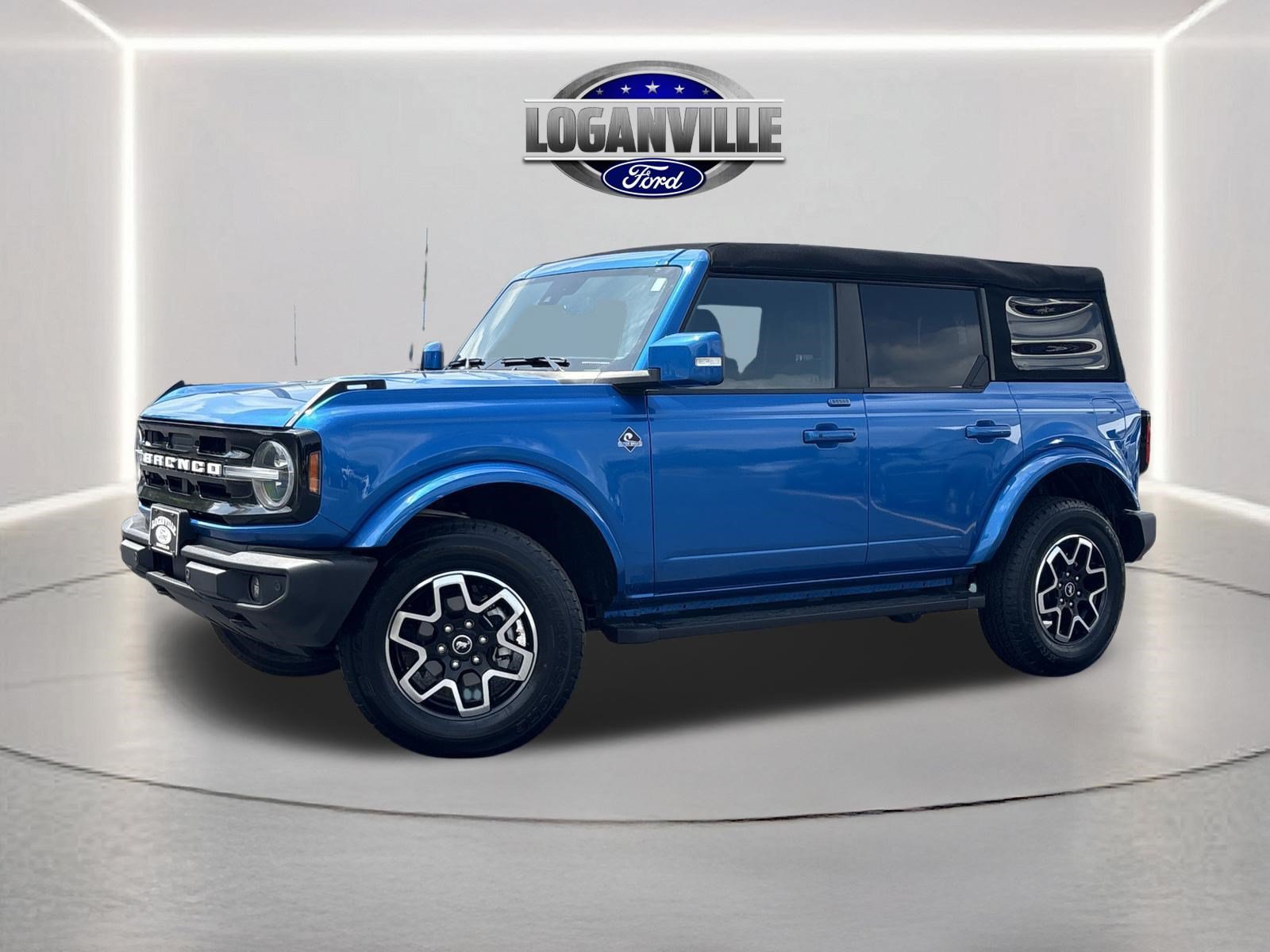 Certified 2023 Ford Bronco Outer Banks AWD/4WD image 1