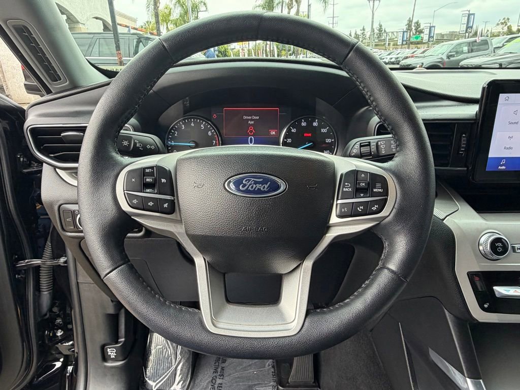 Certified 2023 Ford Explorer XLT w/ Equipment Group 202A RWD image 29