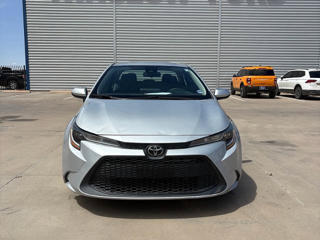 Used 2022 Toyota Corolla LE FWD image 4