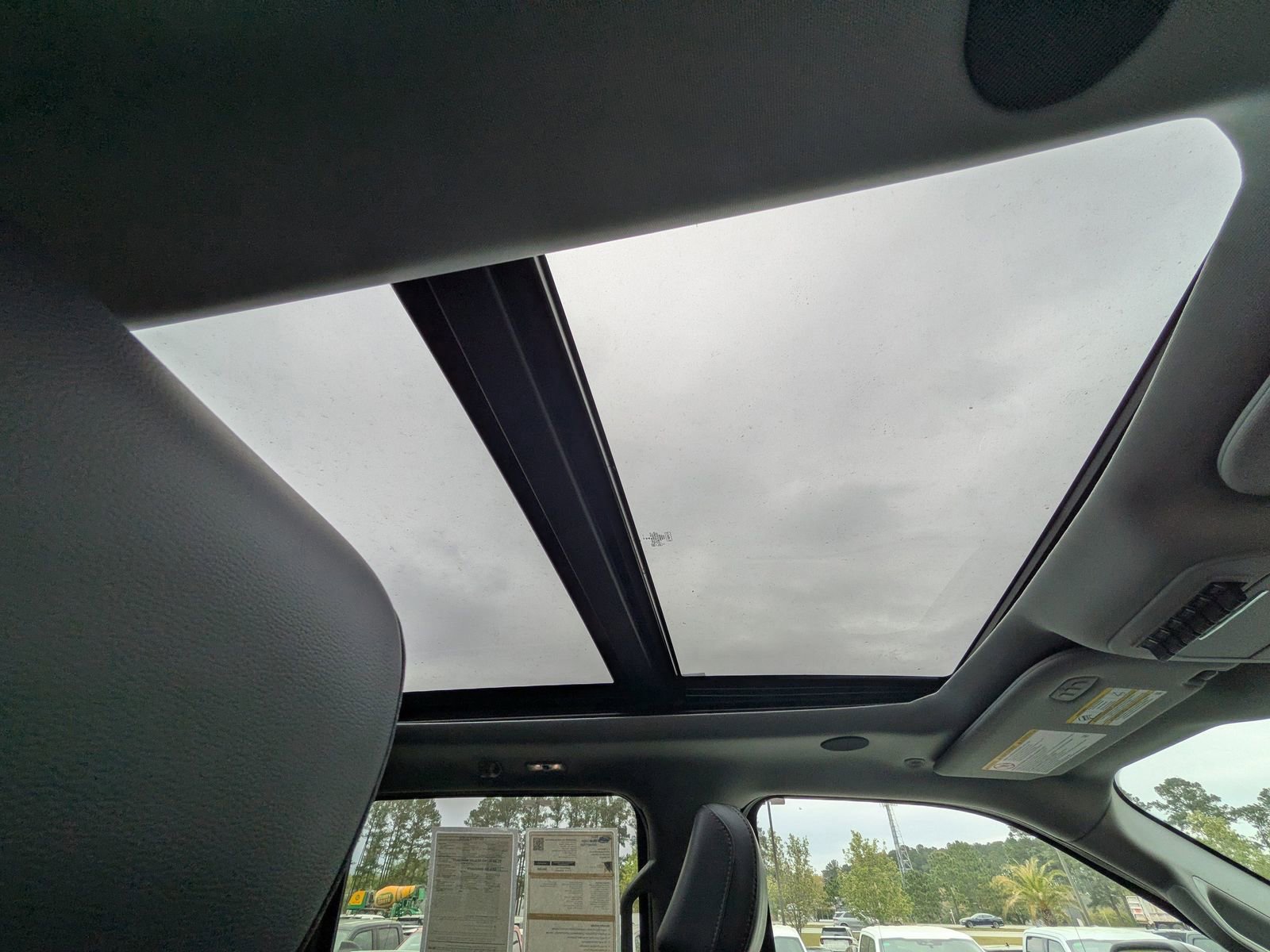 Certified 2026 Ford F250 Lariat w/ Black Appearance Package image 10