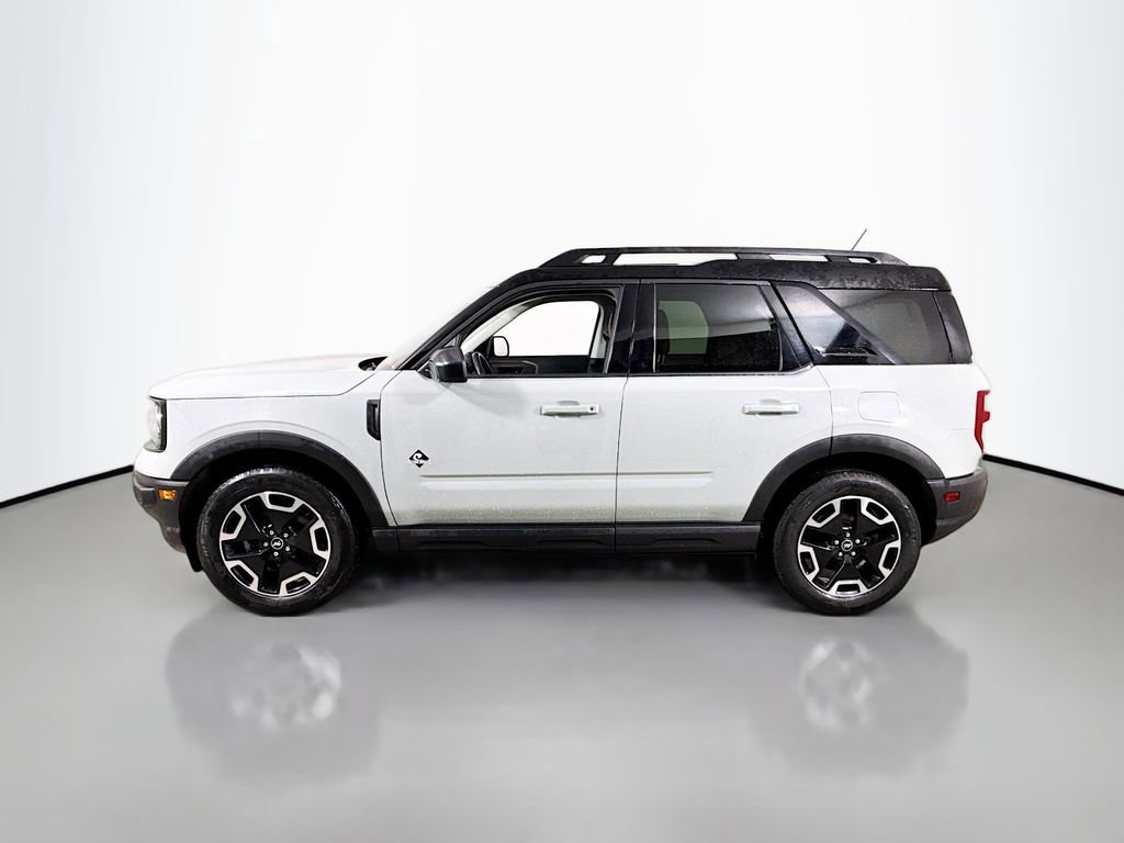 Certified 2023 Ford Bronco Sport Outer Banks w/ Tech Package image 2