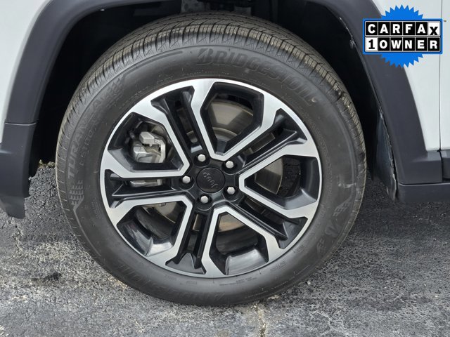 Used 2024 Jeep Compass Limited AWD/4WD image 10
