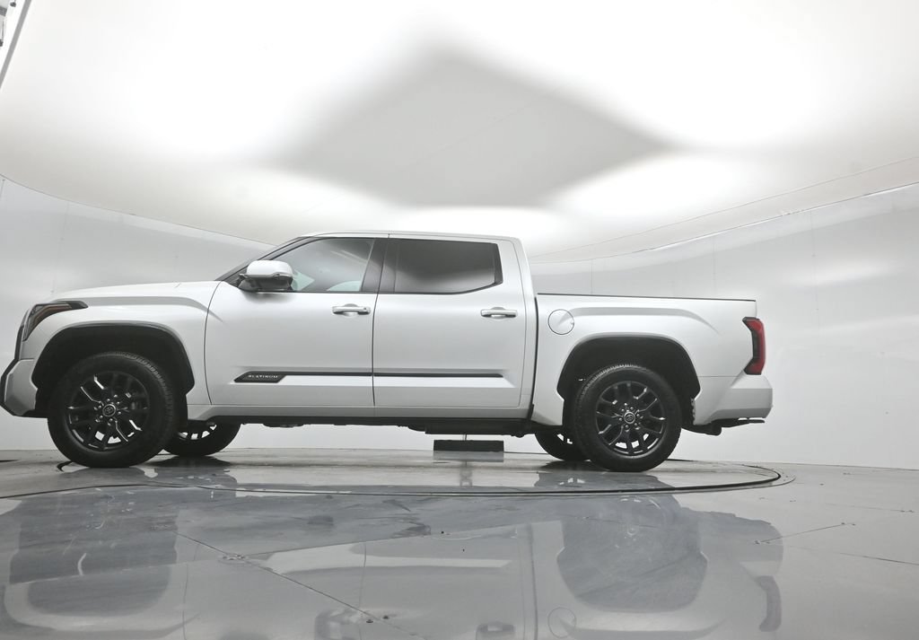Used 2022 Toyota Tundra Platinum w/ Advanced Package RWD image 8