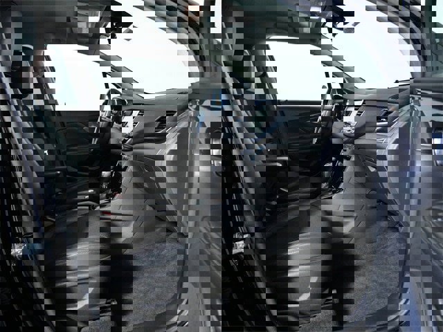 Used 2019 Buick Encore Preferred w/ Safety Package image 11