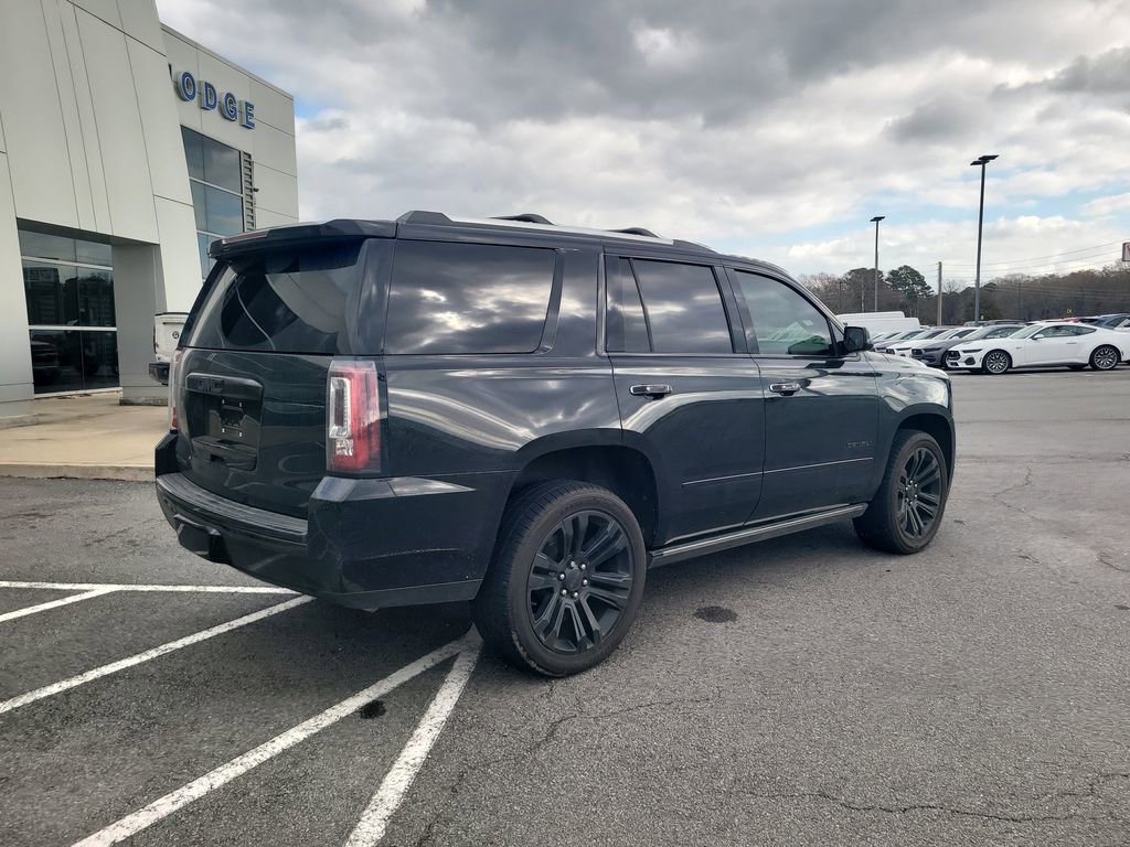 Used 2020 GMC Yukon Denali w/ Denali Premium Package image 3