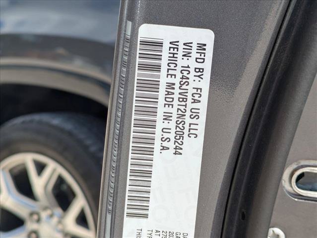 Used 2022 Jeep Wagoneer Series II w/ Flexible Seating Group AWD/4WD image 16