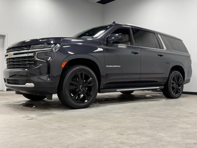 Used 2024 Chevrolet Suburban LT image 5