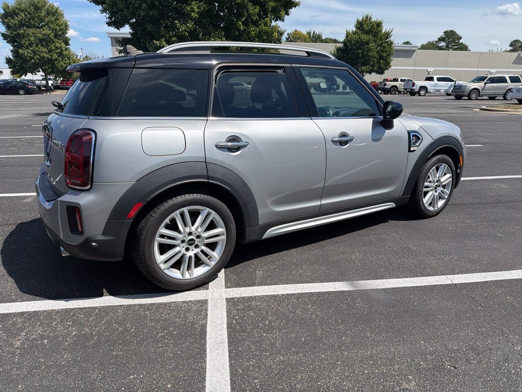 Used 2023 MINI Cooper Countryman S FWD image 4