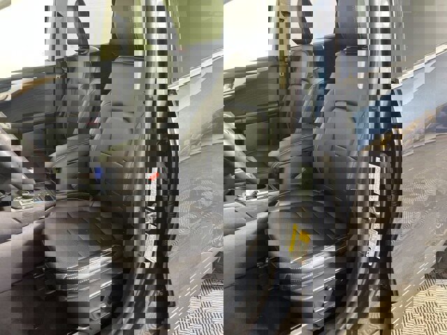 Certified 2022 Ford Escape Titanium w/ Class II Trailer Tow Package image 17