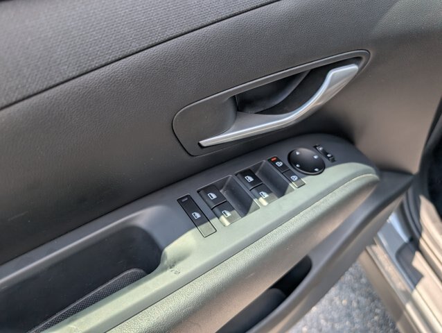 Used 2025 Hyundai Tucson SEL FWD image 9
