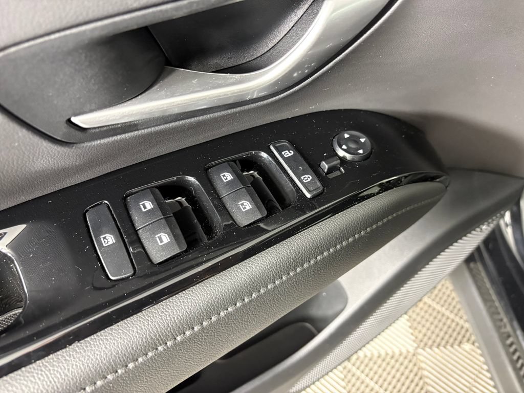 Used 2024 Hyundai Santa Cruz Limited AWD/4WD image 12