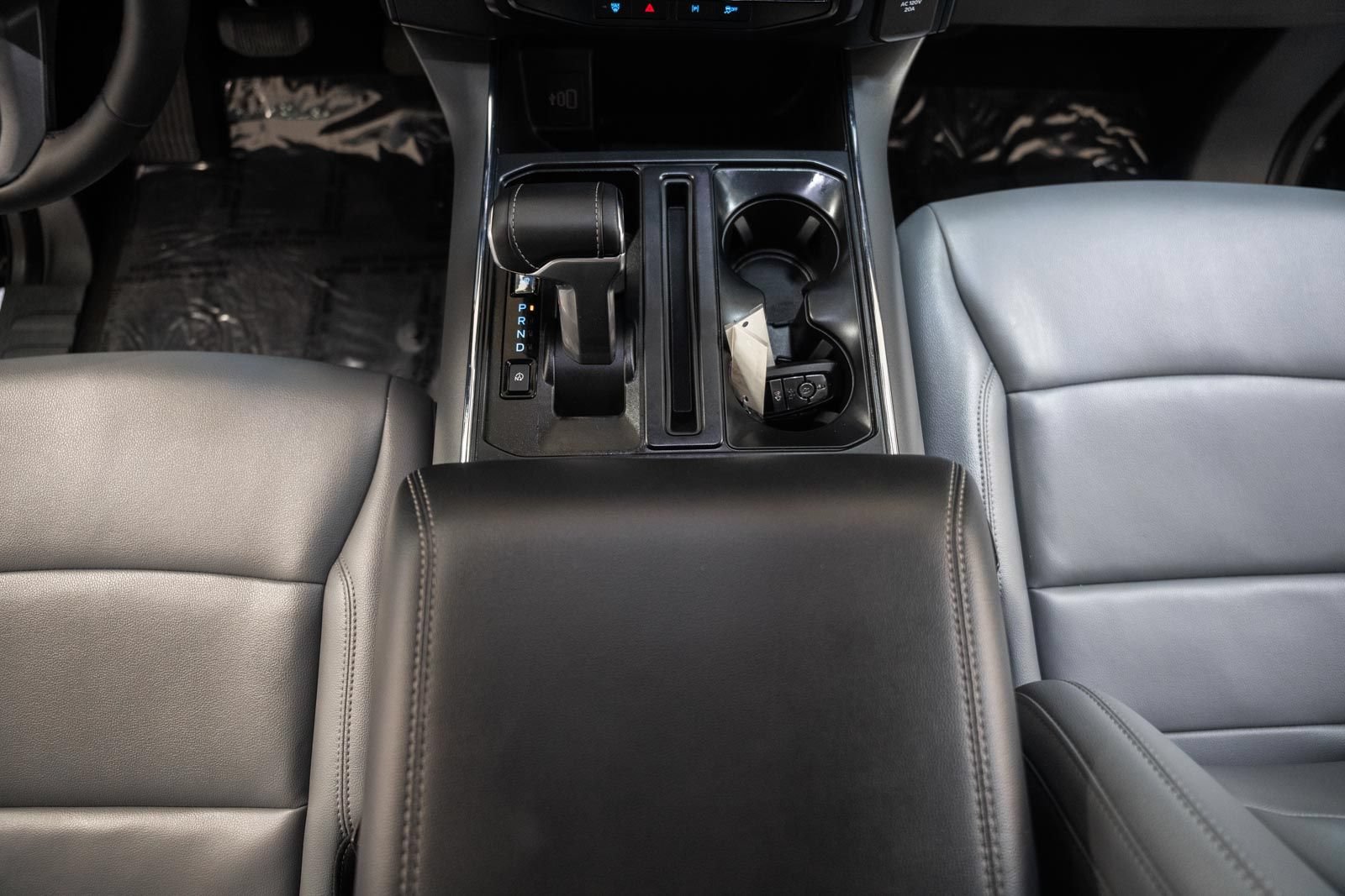 Certified 2025 Ford F150 Lightning Flash AWD/4WD image 35