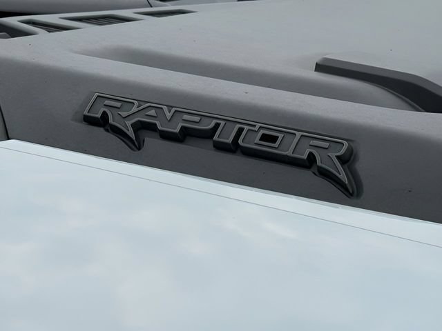 Certified 2023 Ford F150 Raptor w/ Raptor Carbon Fiber Package AWD/4WD image 11
