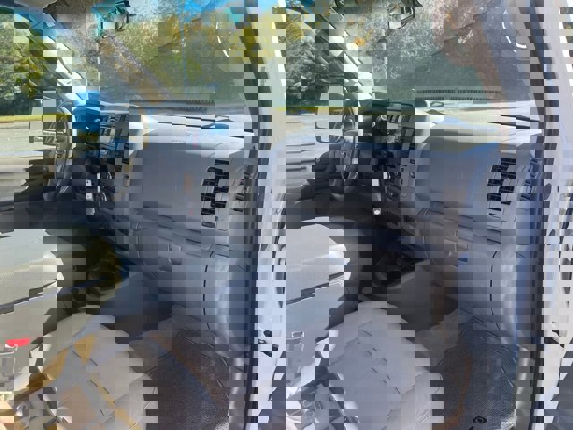 Used 2020 Nissan NV 3500 SL image 31